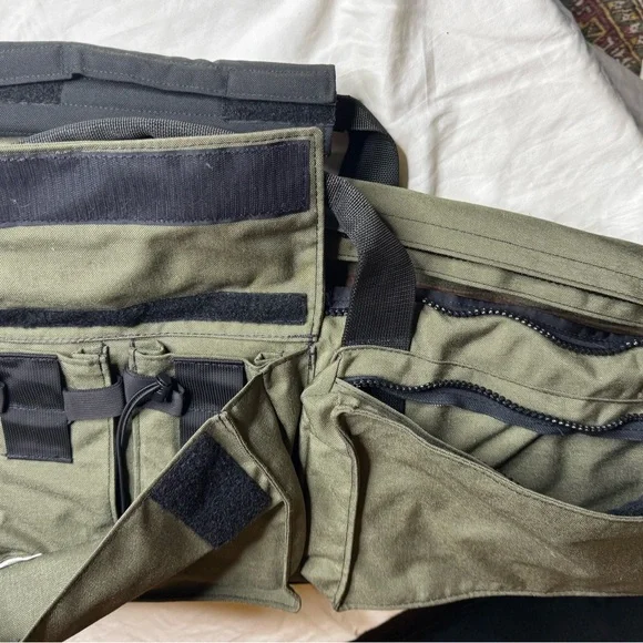NWOT HOGUE - Medium Double Rifle Bag (OD Green); 40” length